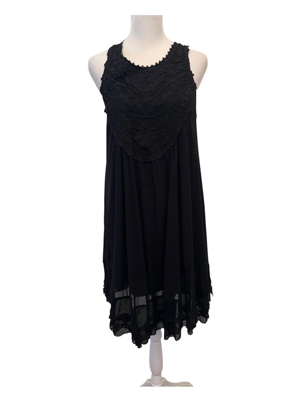 Alter’d State SzS Black Crochet Overlay Swing Dress With Buttons in Back EUC